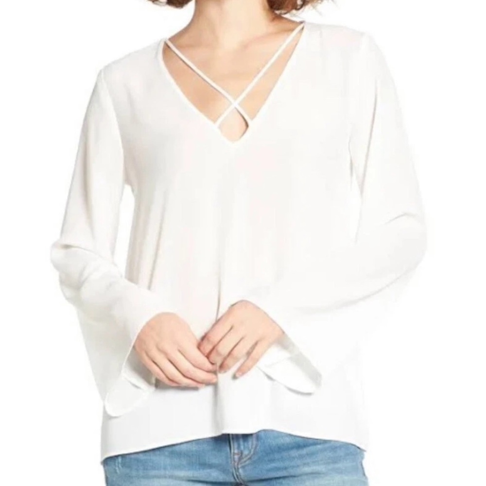 Lush Ivory V-Neck Long Sleeve  Blouse Size Small